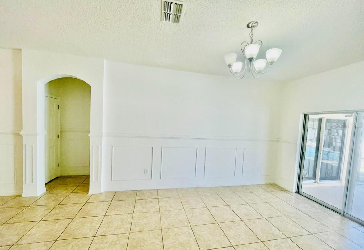 Image 9 of 16 For 434 Acacia Tree Way Way