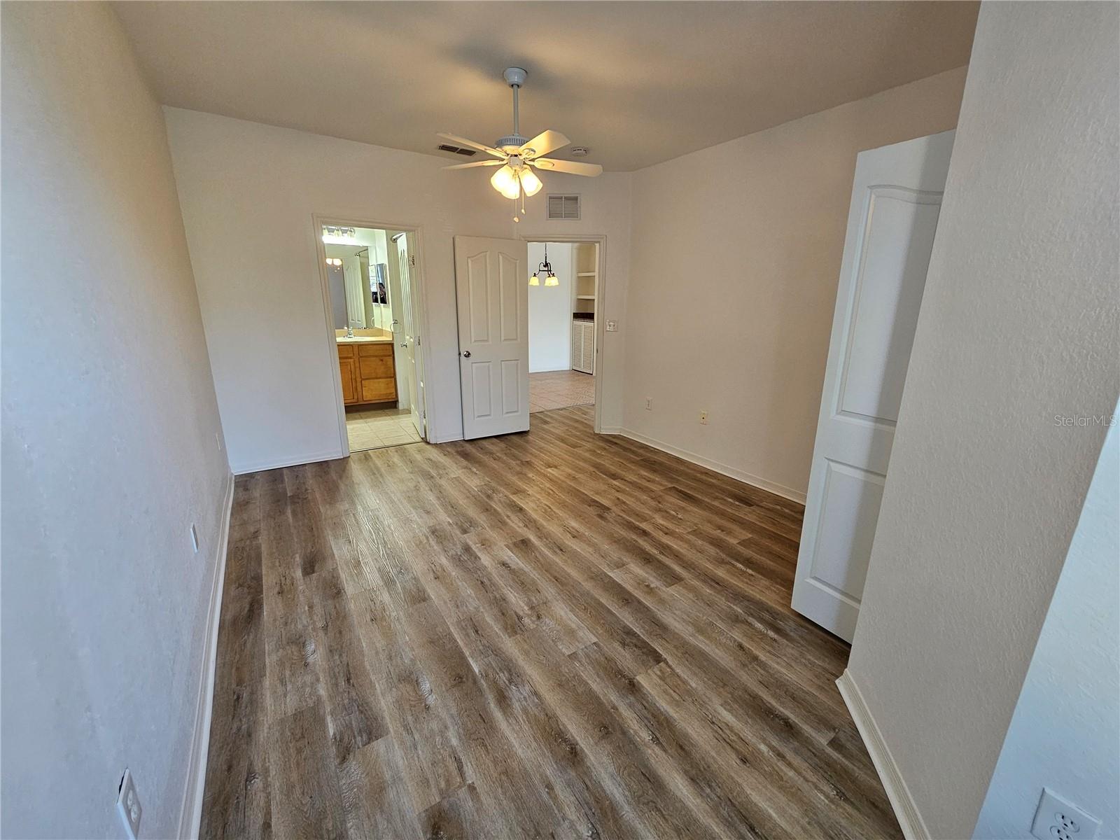 Image 19 of 23 For 8357 38th Street Circle E 203