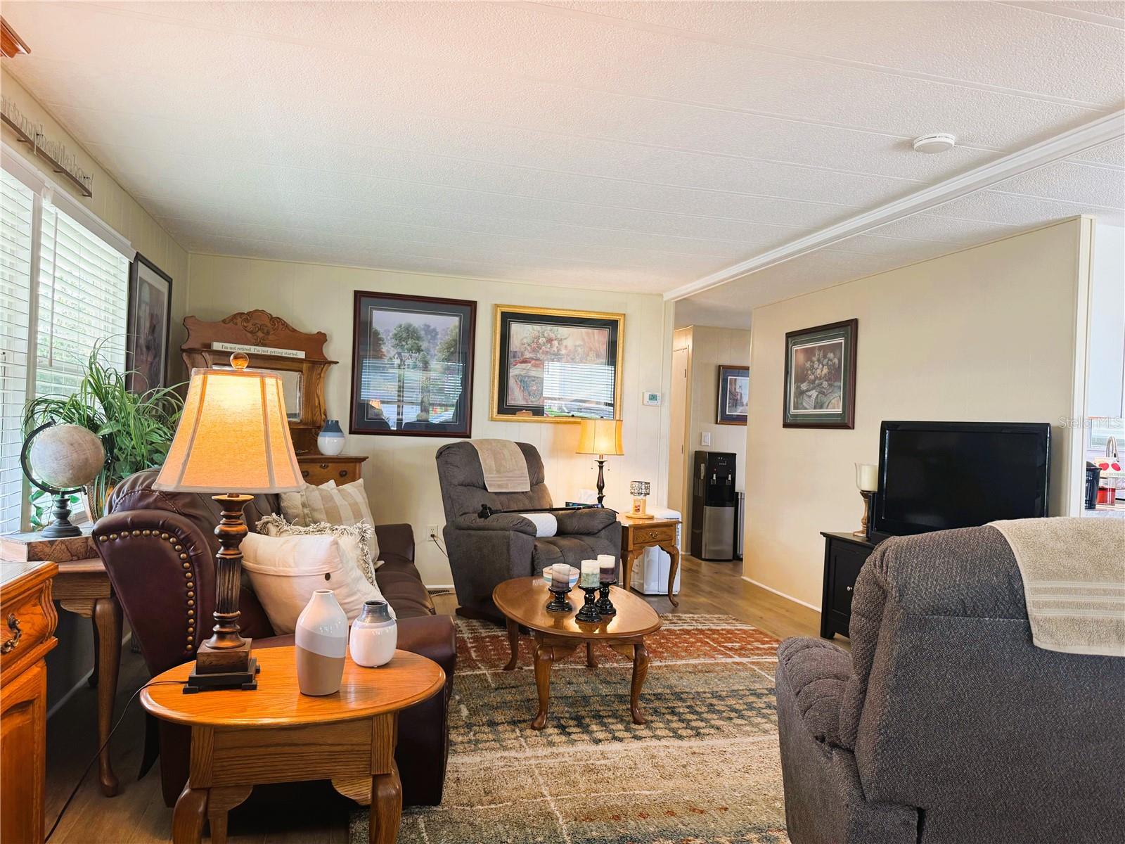 Image 24 of 48 For 131 Bougainvillea Drive