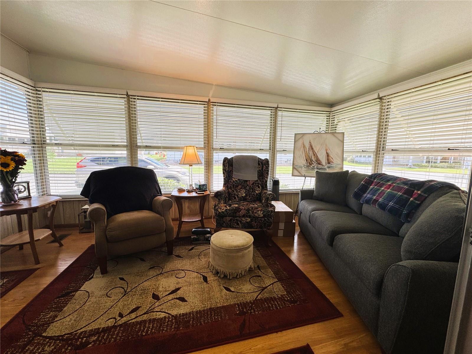 Image 30 of 48 For 131 Bougainvillea Drive