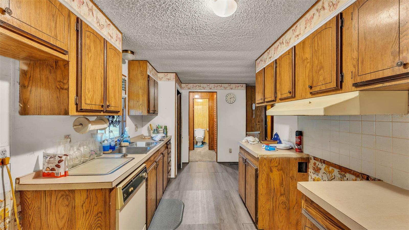 Image 32 of 47 For 7008 County Line Road