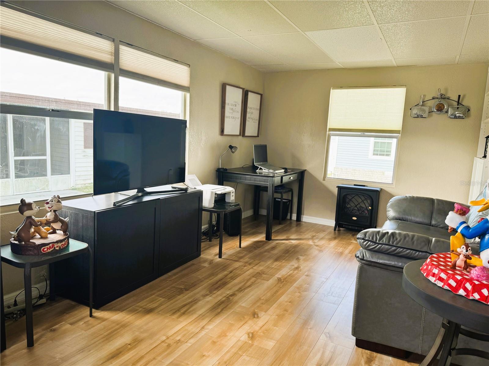 Image 23 of 49 For 110 Gardenia Way