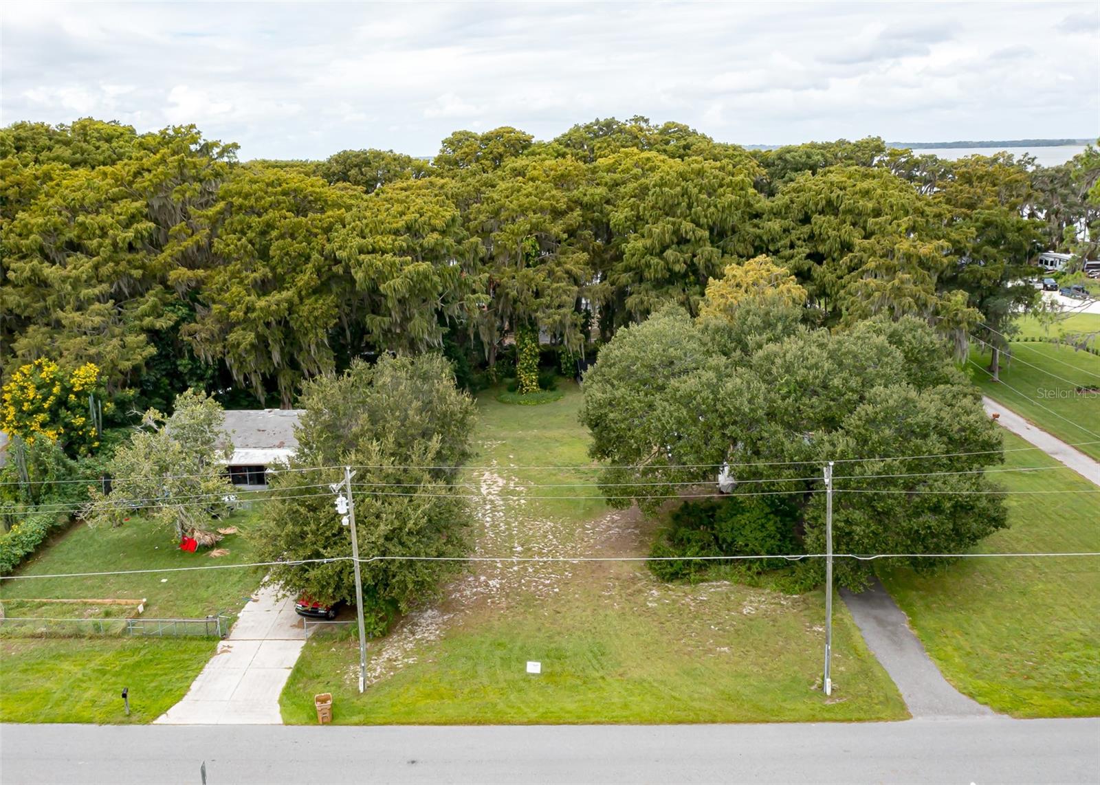 Image 3 of 8 For  Cove Road 