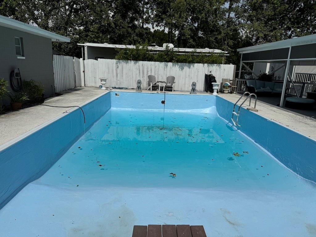 Image 24 of 51 For 3830 Clubhouse Road