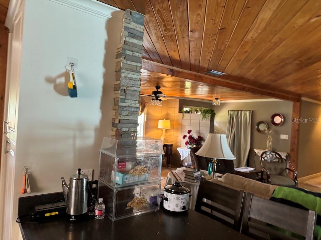 Image 4 of 51 For 3830 Clubhouse Road