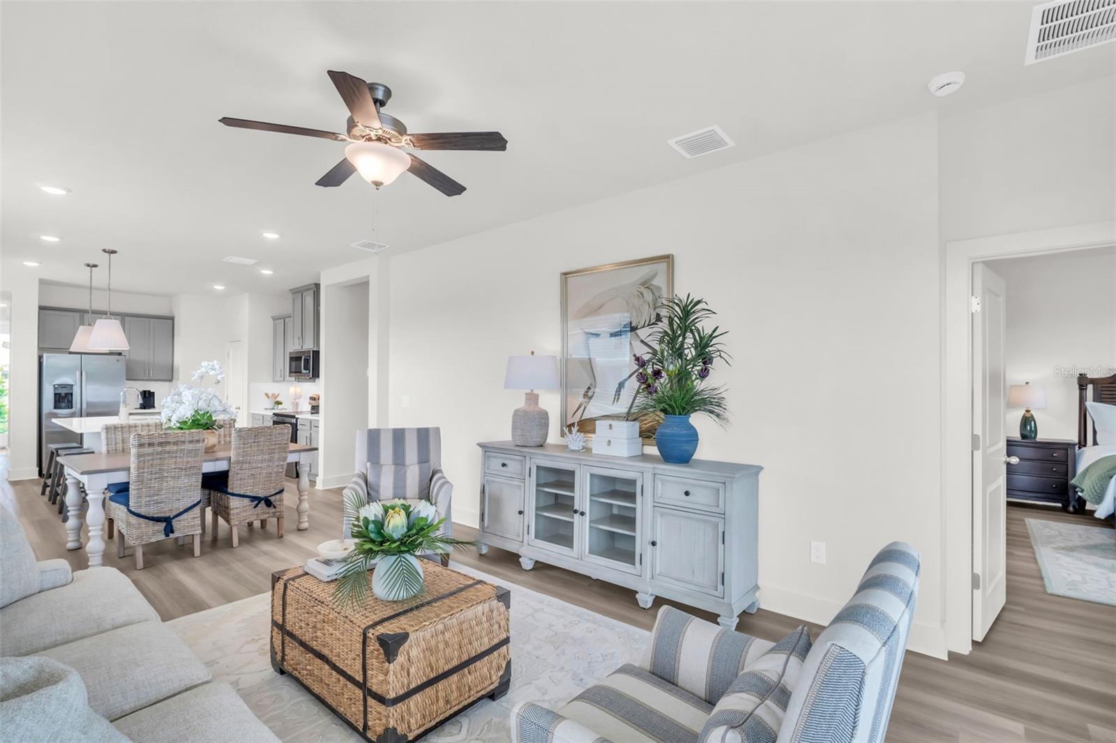 Image 22 of 44 For 7939 Chandler Lake Court