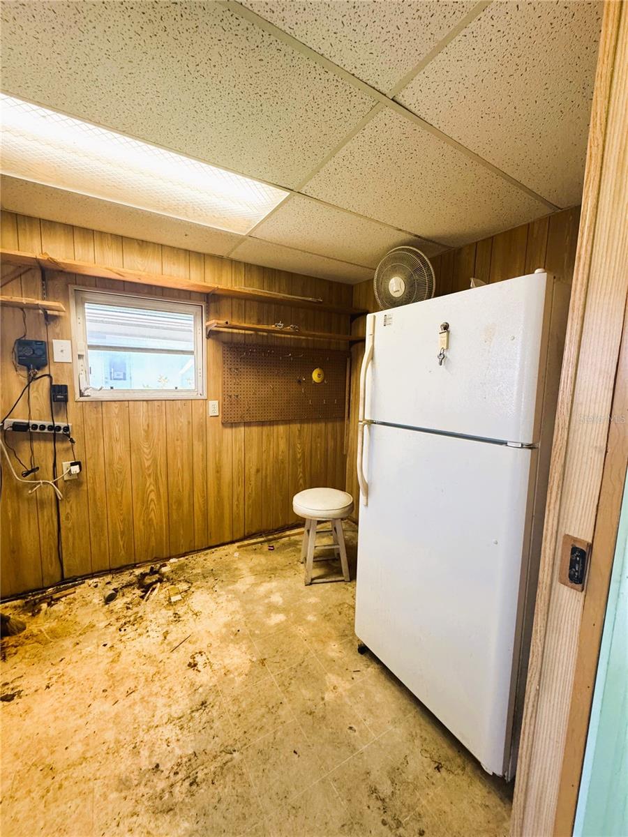 Image 16 of 34 For 308 Hawthorne Boulevard