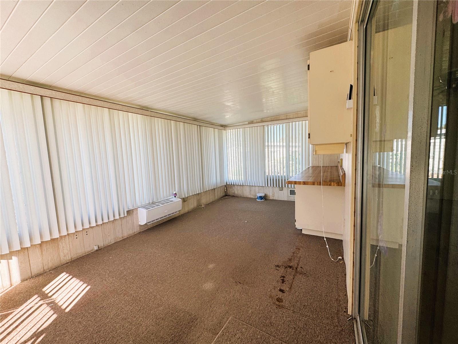 Image 24 of 34 For 308 Hawthorne Boulevard