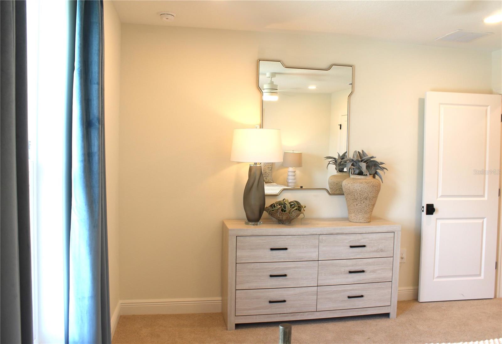 Image 10 of 16 For 17718 Broadleaf Loop