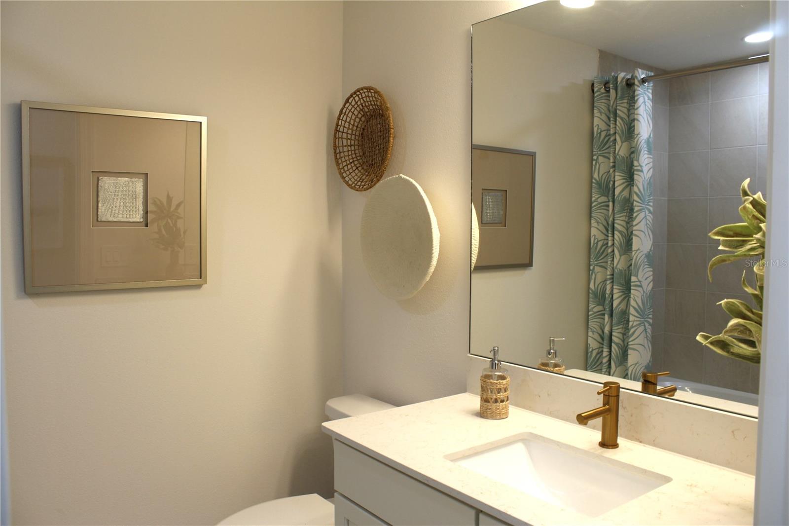 Image 12 of 16 For 17736 Broadleaf Loop