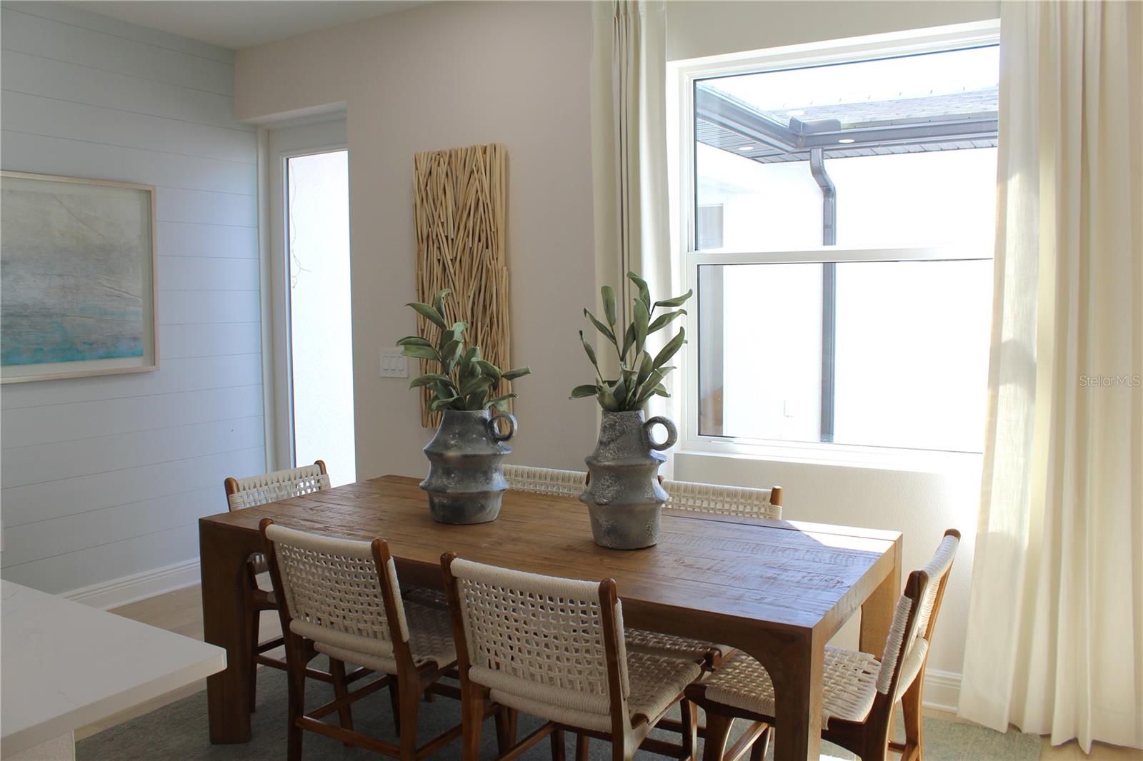 Image 7 of 16 For 17736 Broadleaf Loop