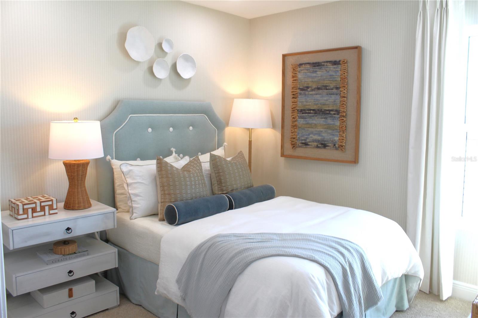 Image 13 of 16 For 17712 Broadleaf Loop