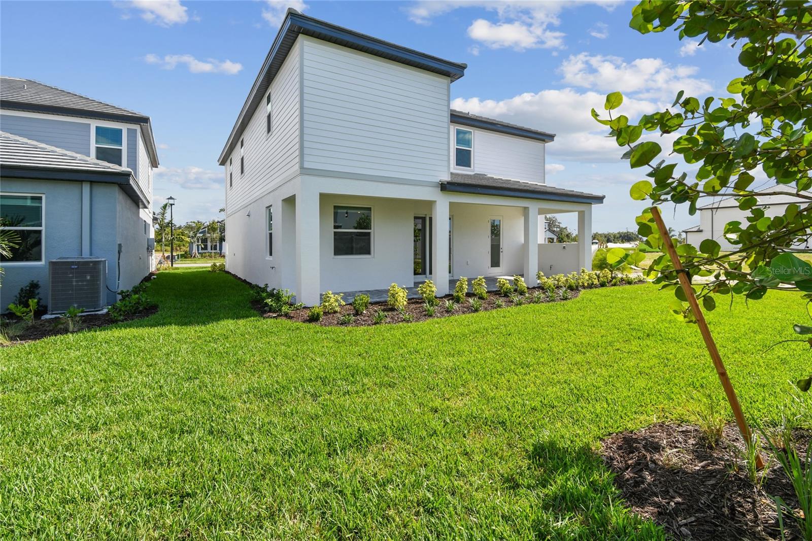 Listing photo id 0 for 7579 Seahawk Avenue