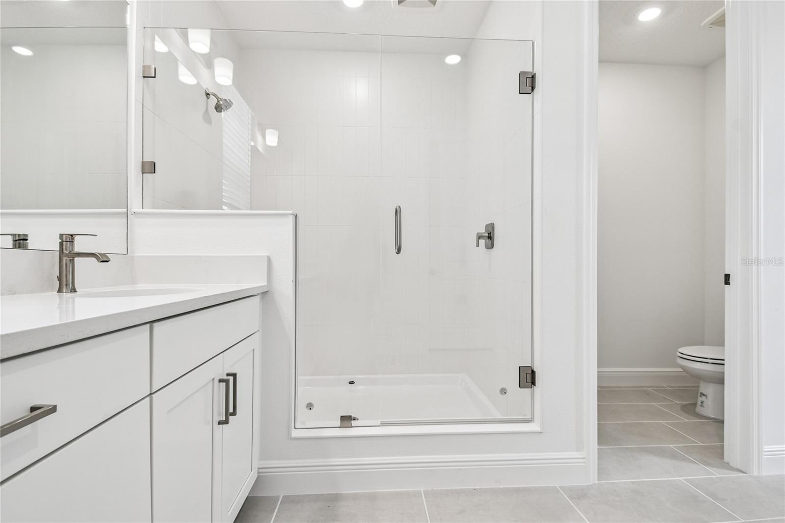 Listing photo id 18 for 7579 Seahawk Avenue