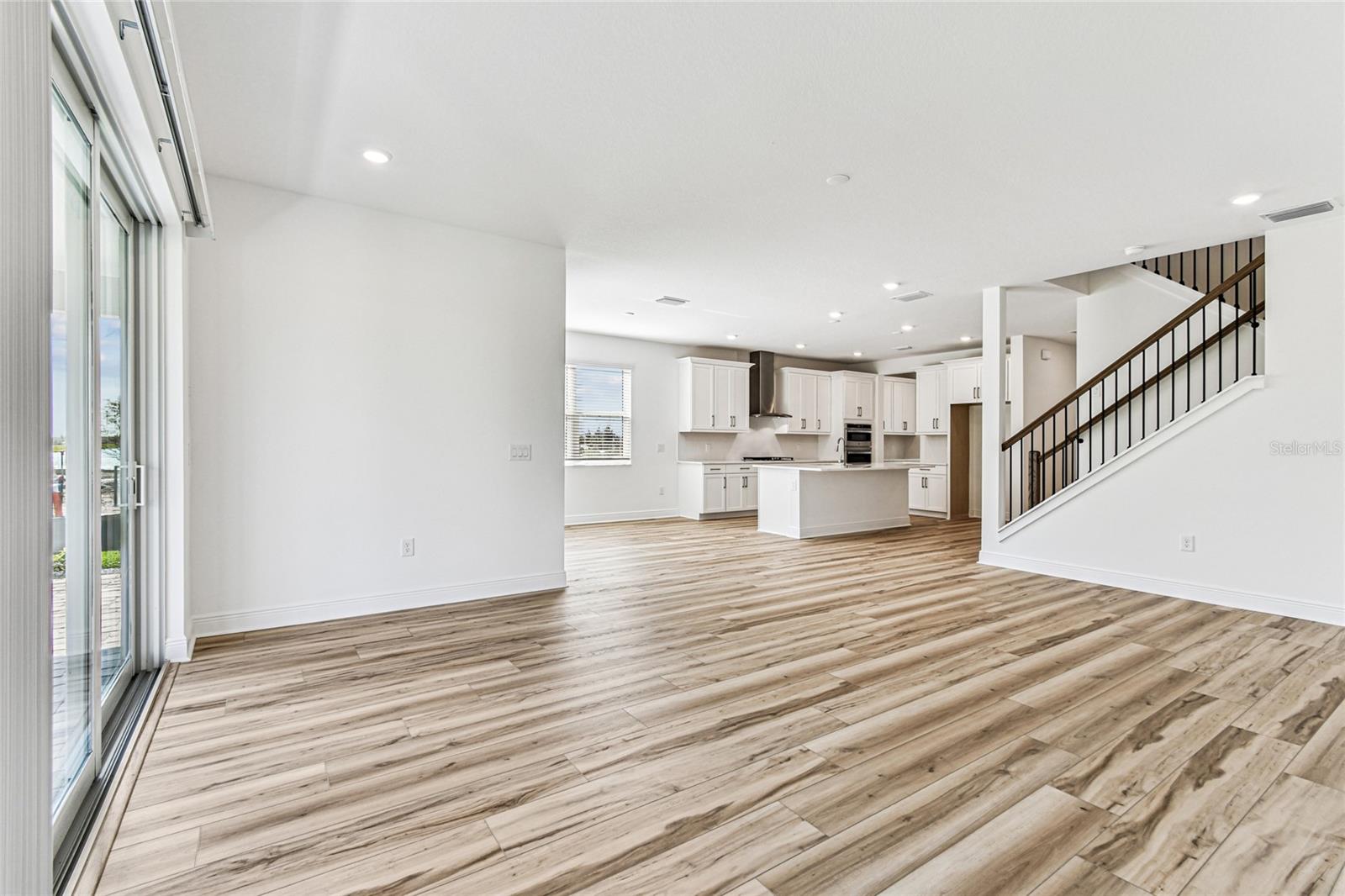 Image 15 of 44 For 7586 Seahawk Avenue