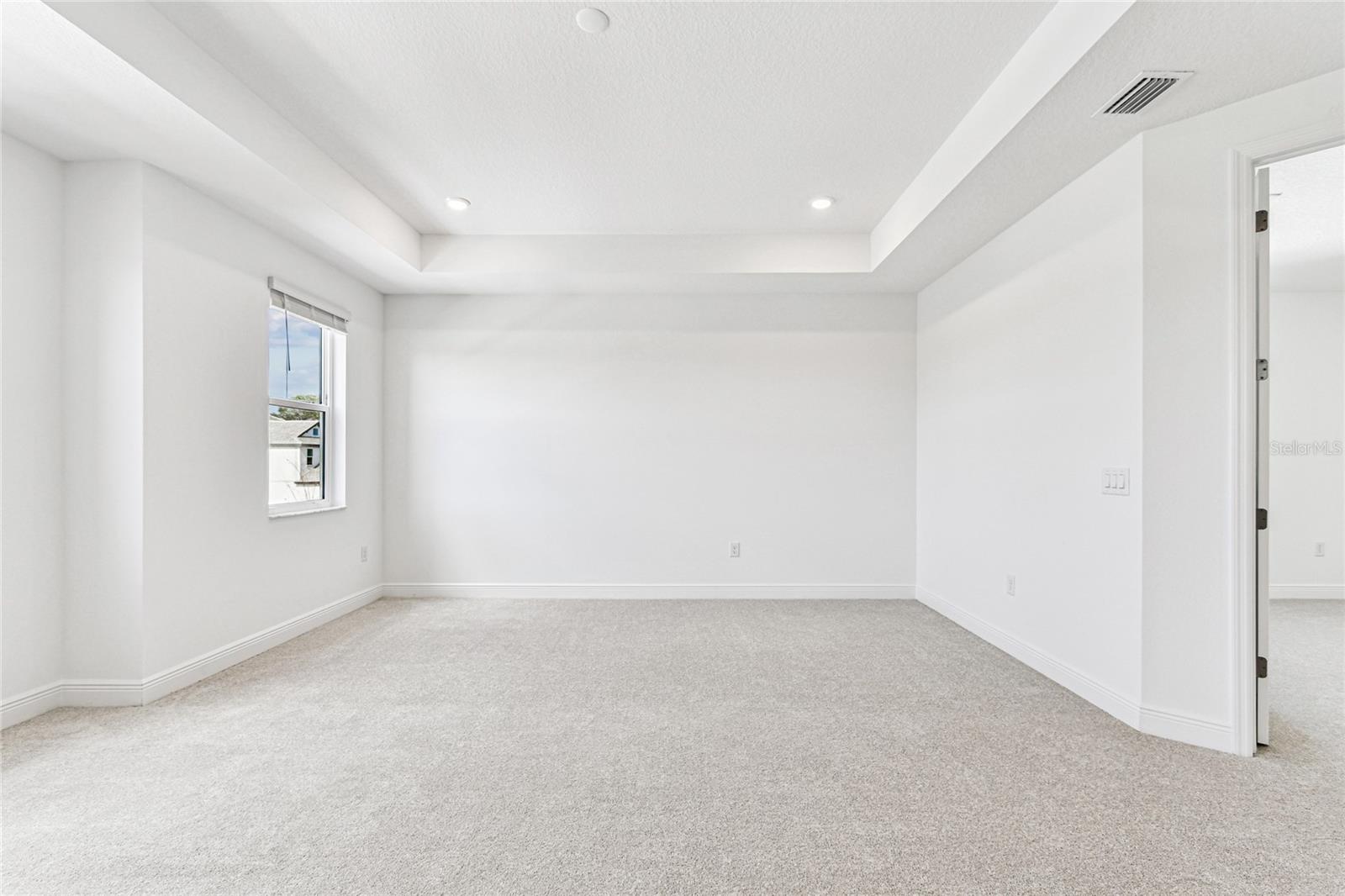 Image 17 of 44 For 7586 Seahawk Avenue