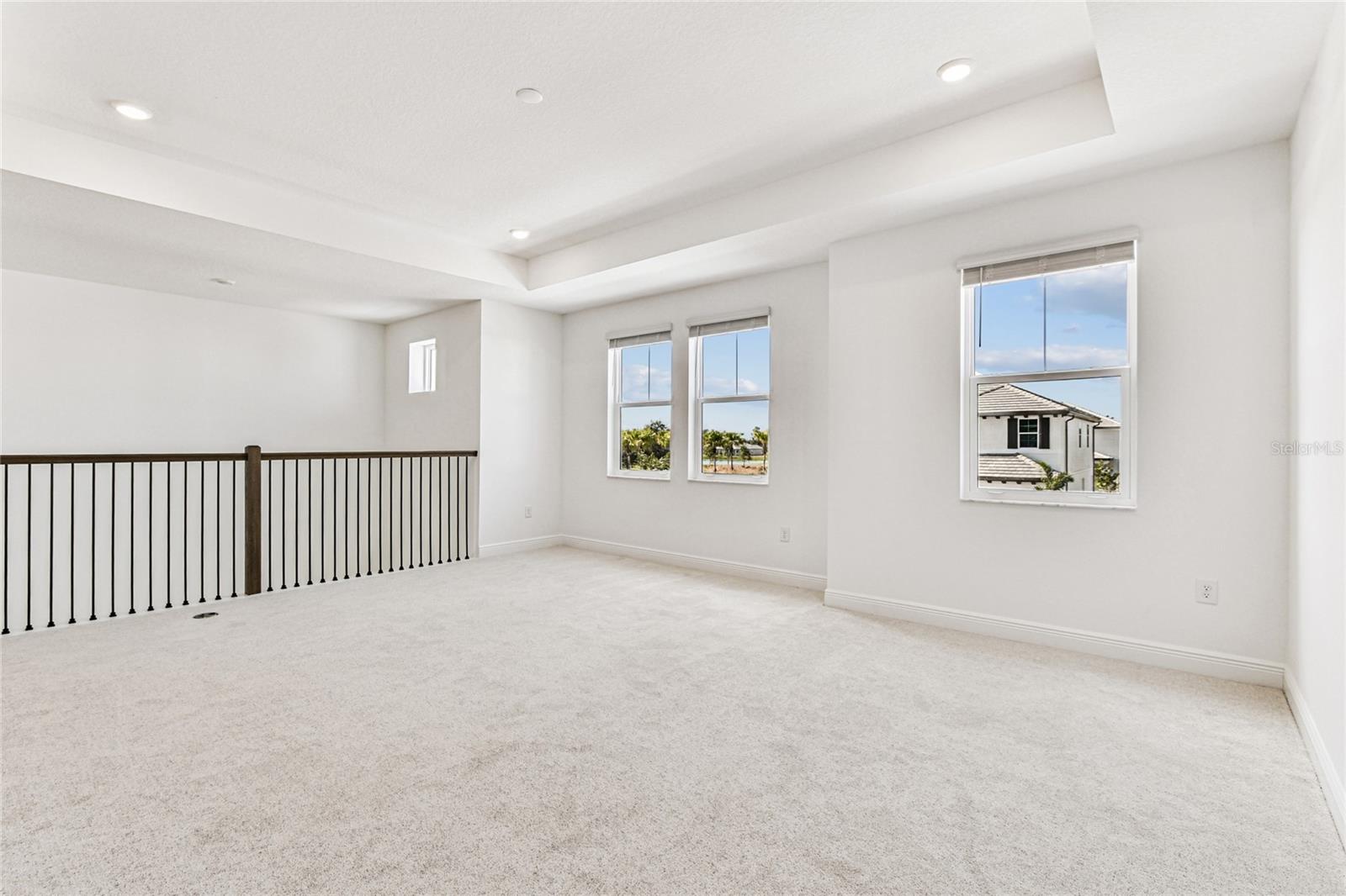 Image 22 of 44 For 7586 Seahawk Avenue