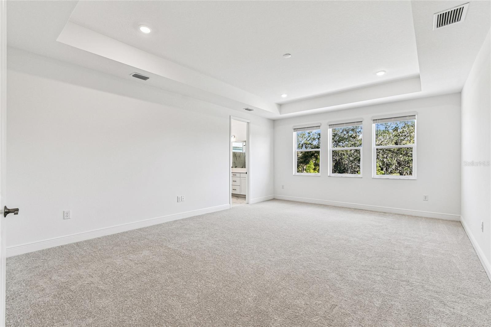 Image 31 of 44 For 7586 Seahawk Avenue