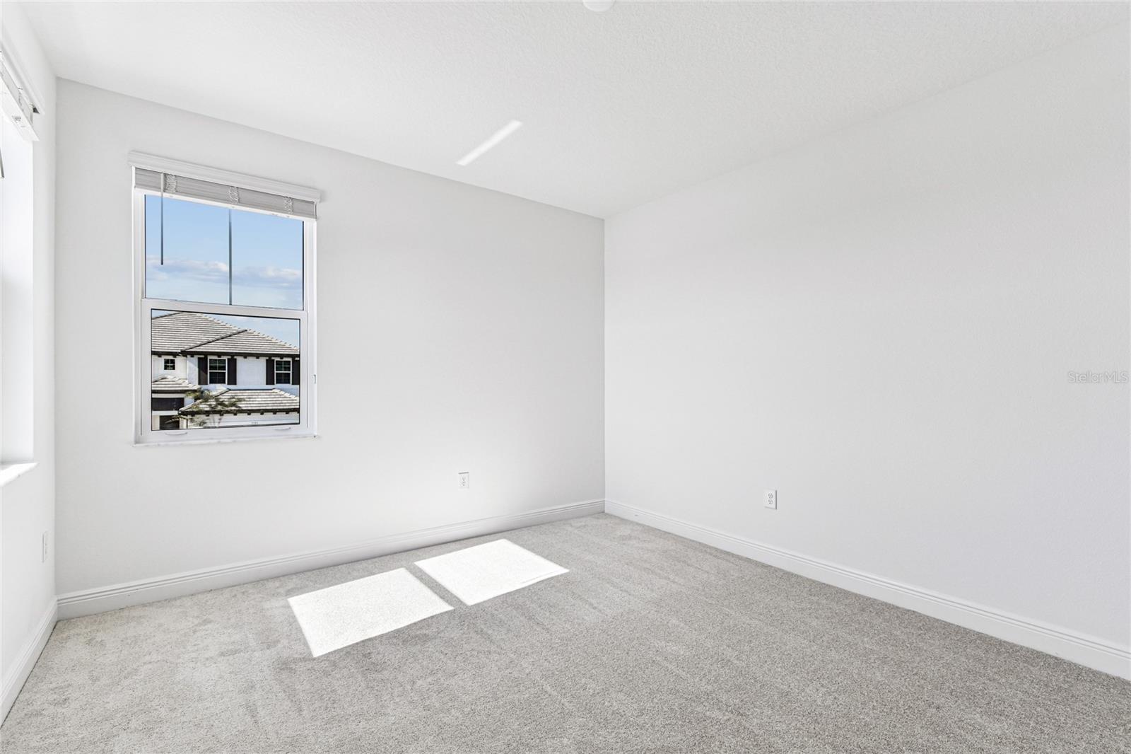 Image 36 of 44 For 7586 Seahawk Avenue