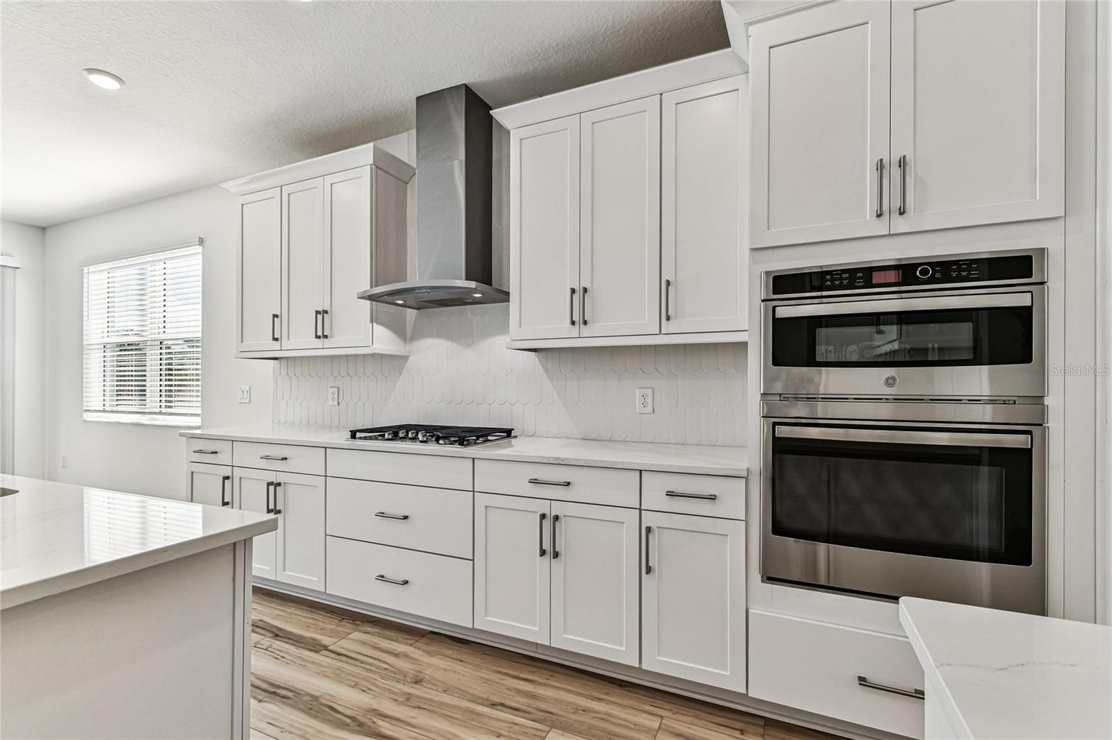 Image 4 of 44 For 7586 Seahawk Avenue