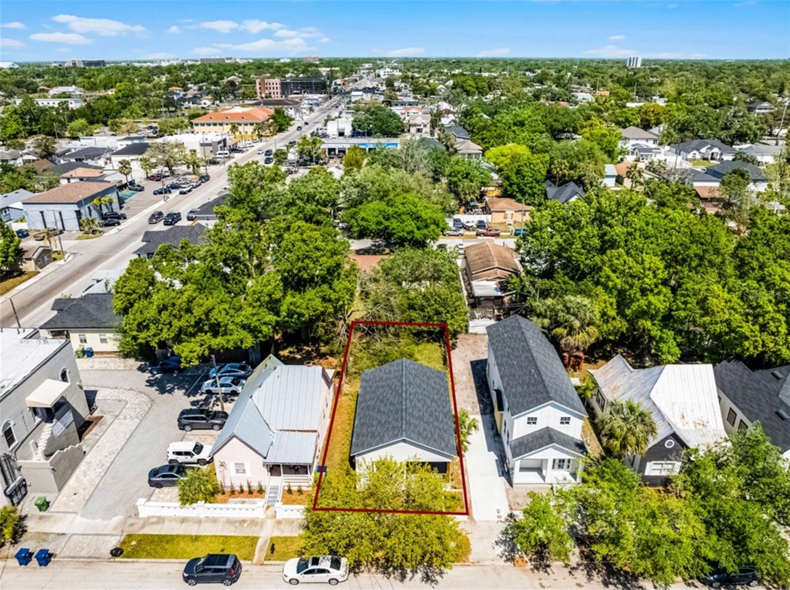 Image 12 of 33 For 2335 Beach Street