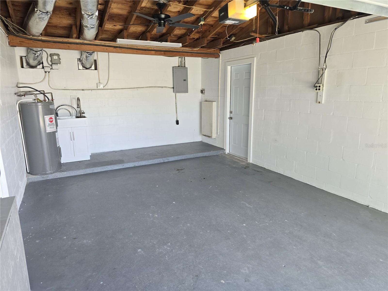 Image 14 of 37 For 4206 Glissade Drive