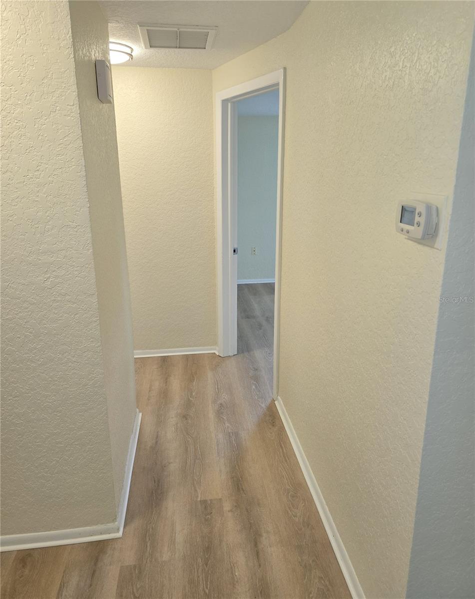 Image 21 of 37 For 4206 Glissade Drive