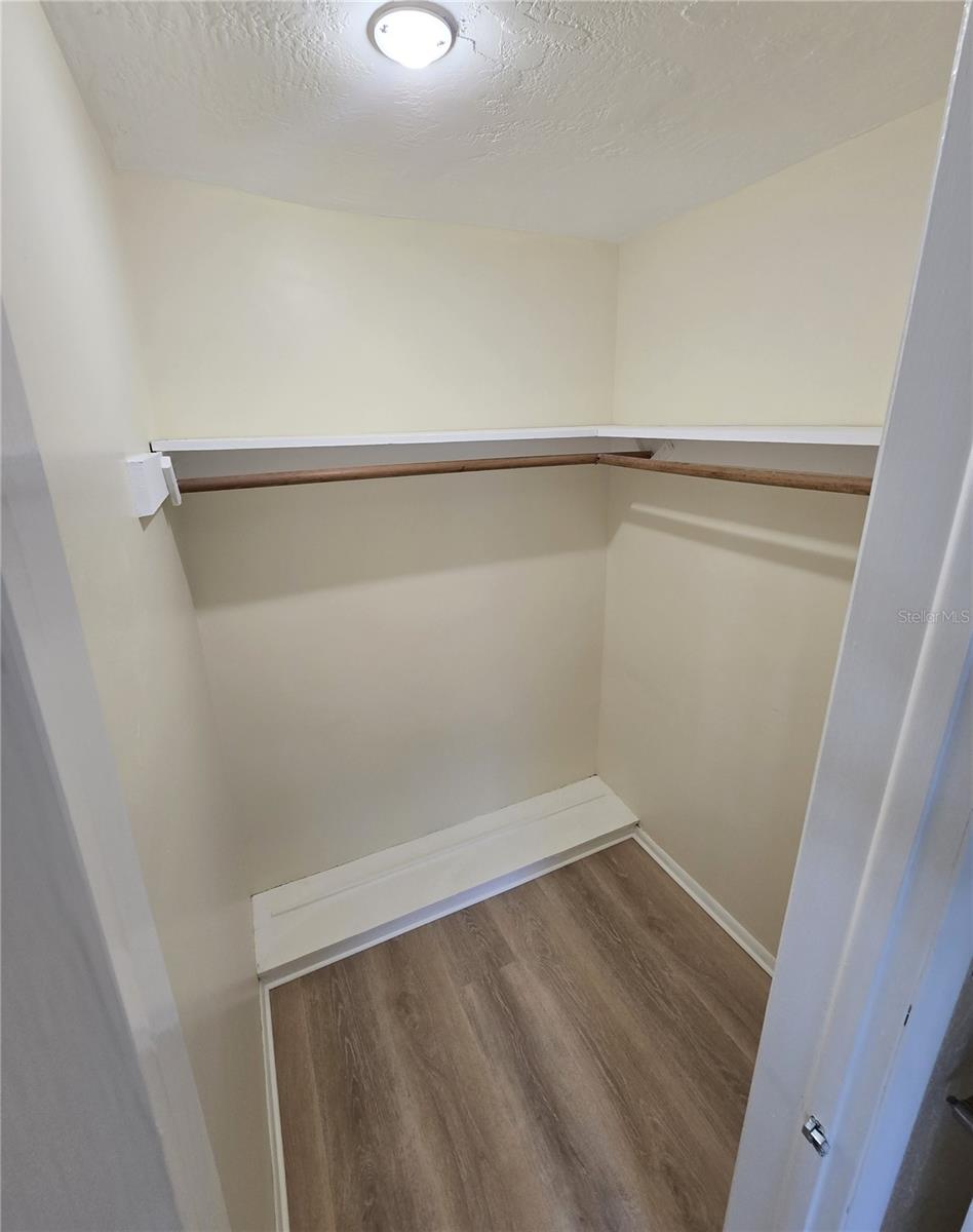 Image 27 of 37 For 4206 Glissade Drive