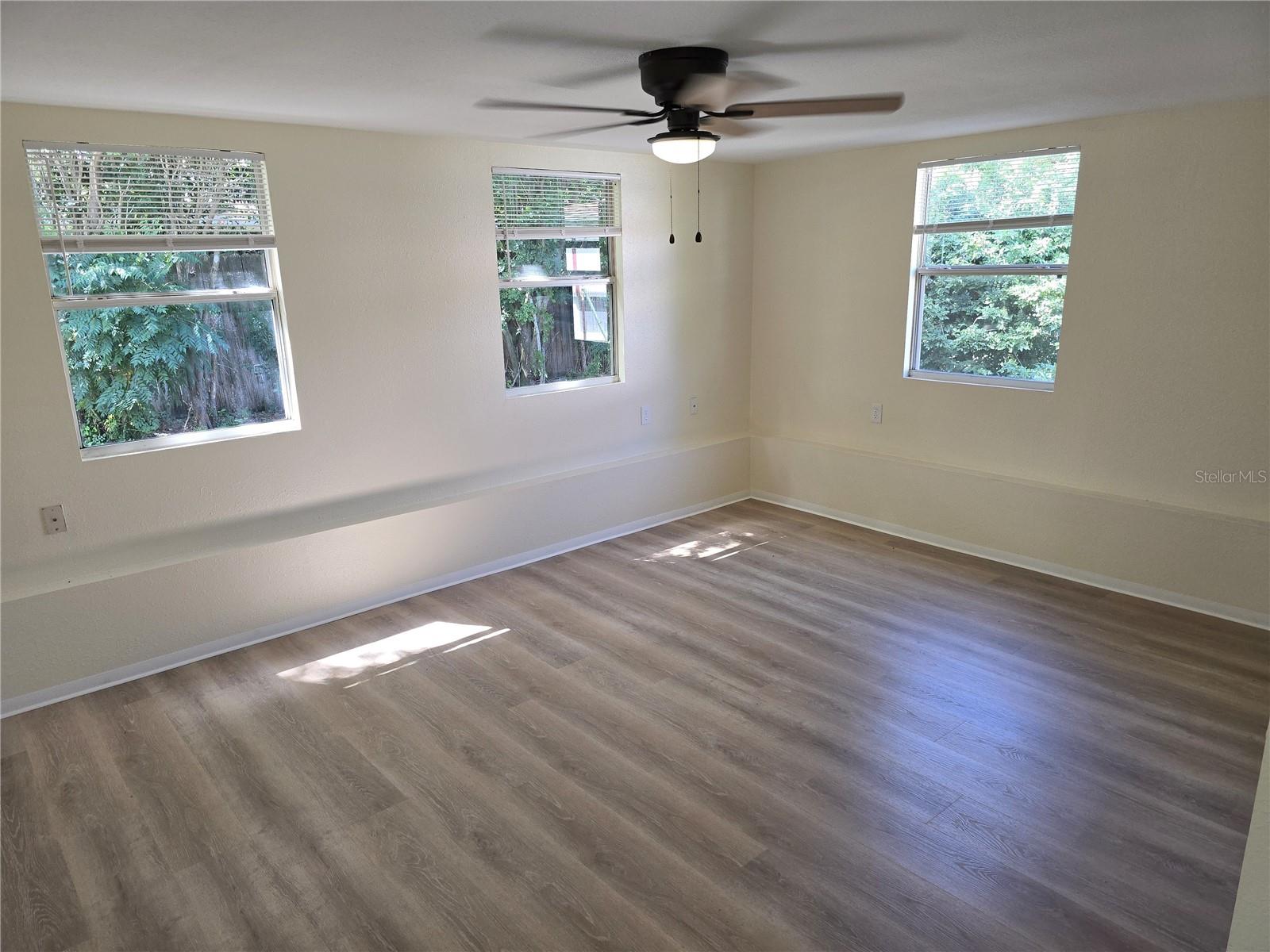 Image 3 of 37 For 4206 Glissade Drive