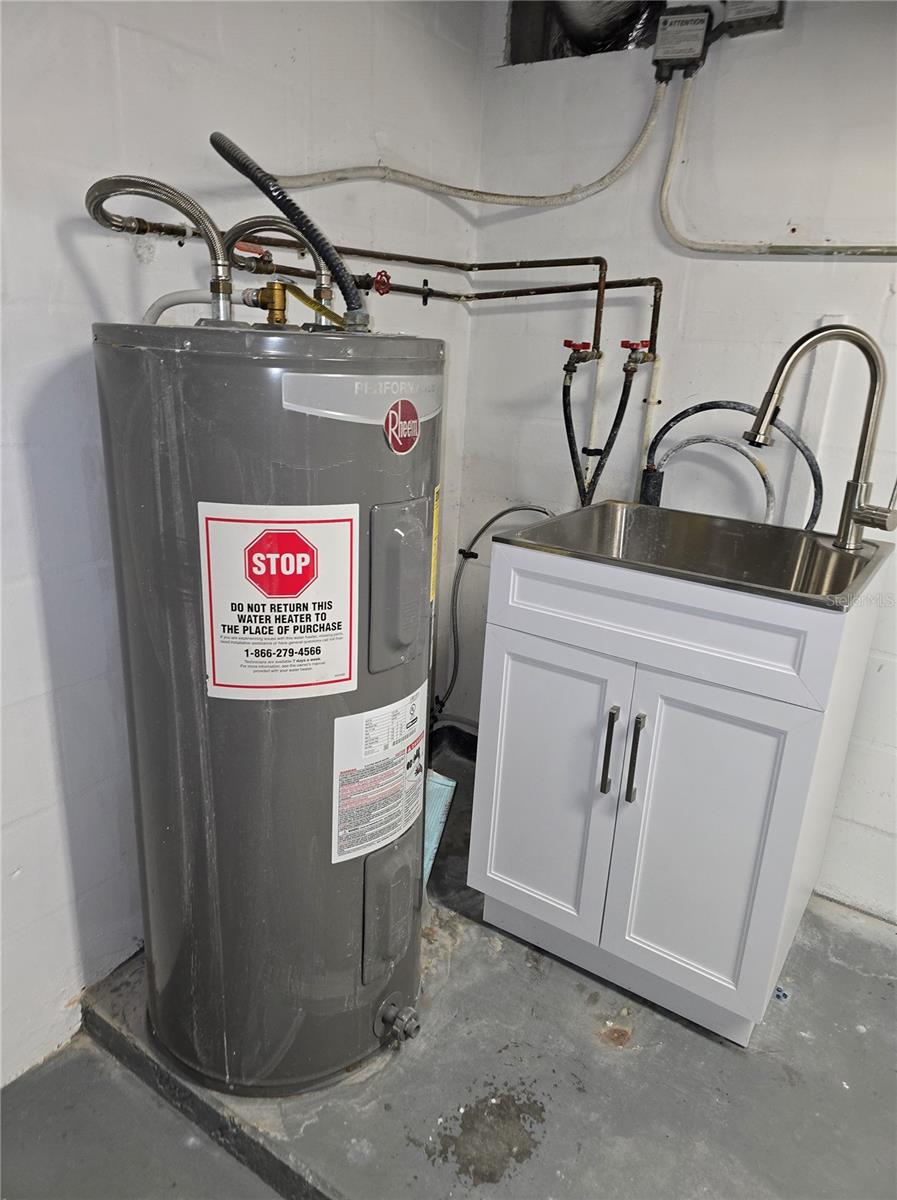 Image 35 of 37 For 4206 Glissade Drive