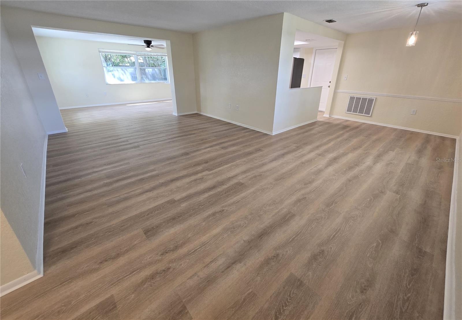 Image 9 of 37 For 4206 Glissade Drive