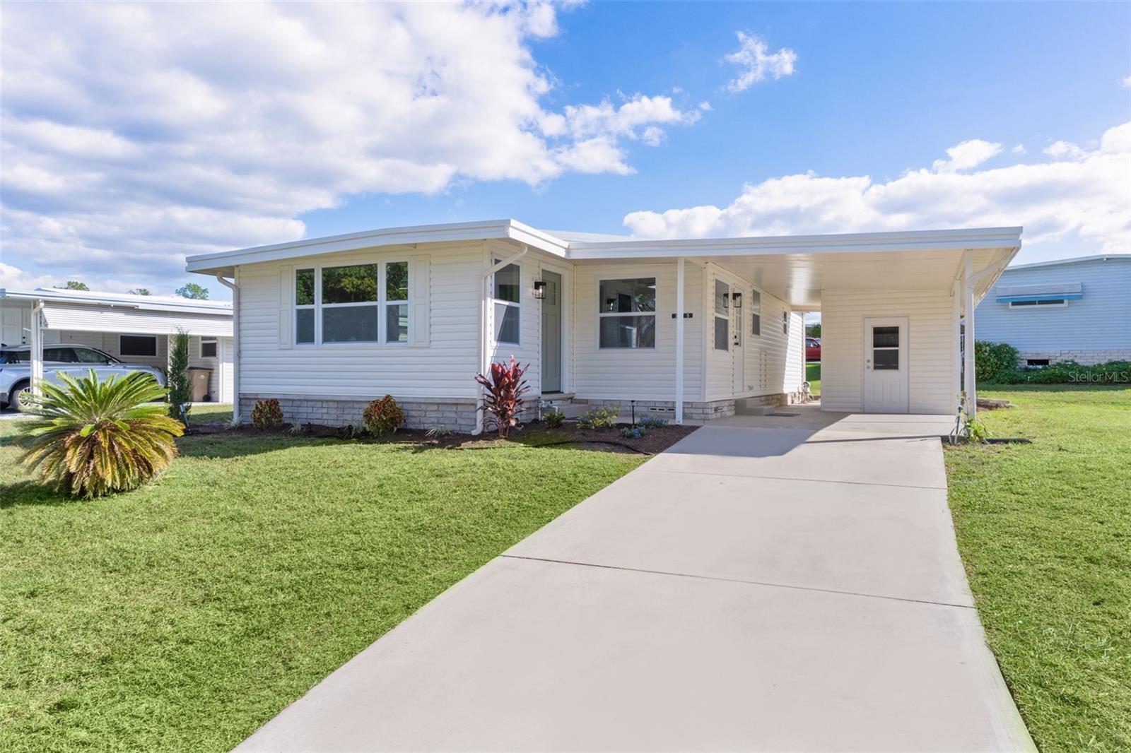 Details for 205 Palo Verde Drive, LEESBURG, FL 34748