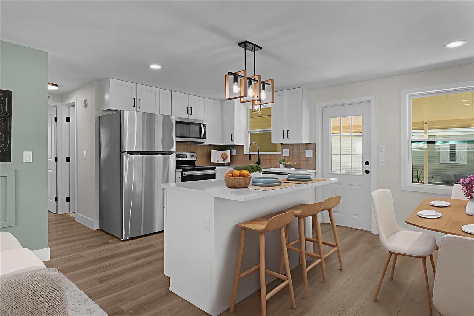 Image 13 of 41 For 205 Palo Verde Drive