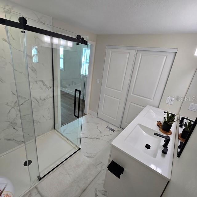 Image 28 of 41 For 205 Palo Verde Drive