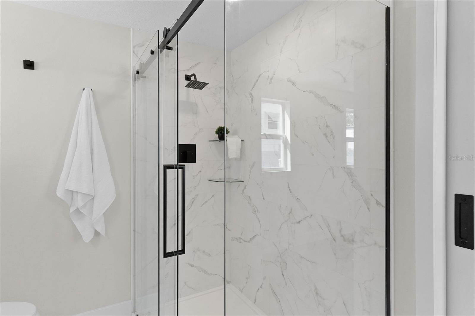 Image 29 of 41 For 205 Palo Verde Drive