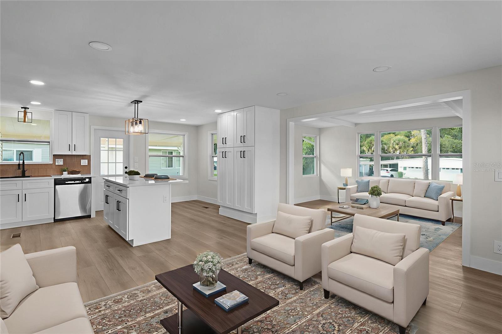 Image 6 of 41 For 205 Palo Verde Drive