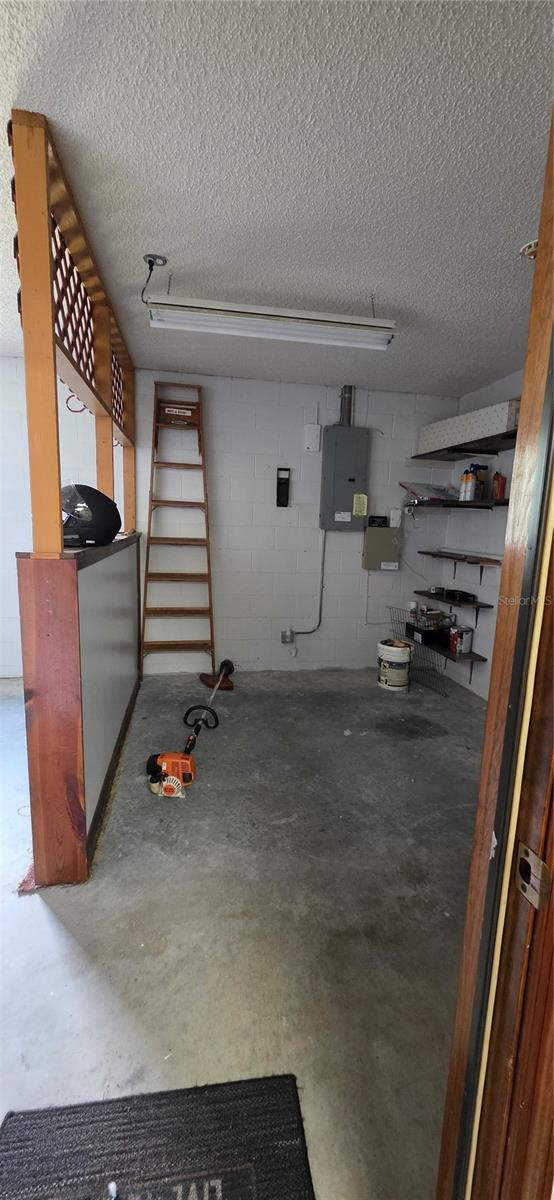 Image 16 of 26 For 40116 Parkinsonia Street