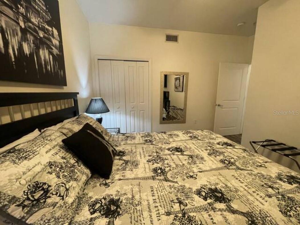 Image 8 of 11 For 20 6th Street 206