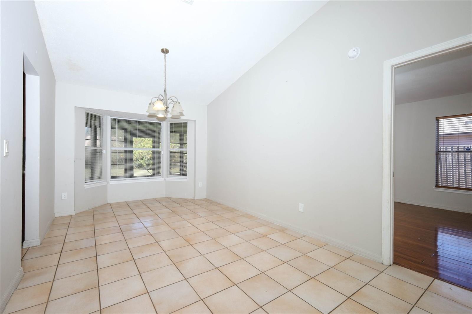 Image 14 of 42 For 7113 Ironwood Drive