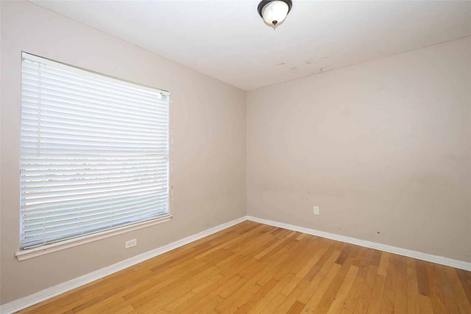 Image 26 of 42 For 7113 Ironwood Drive