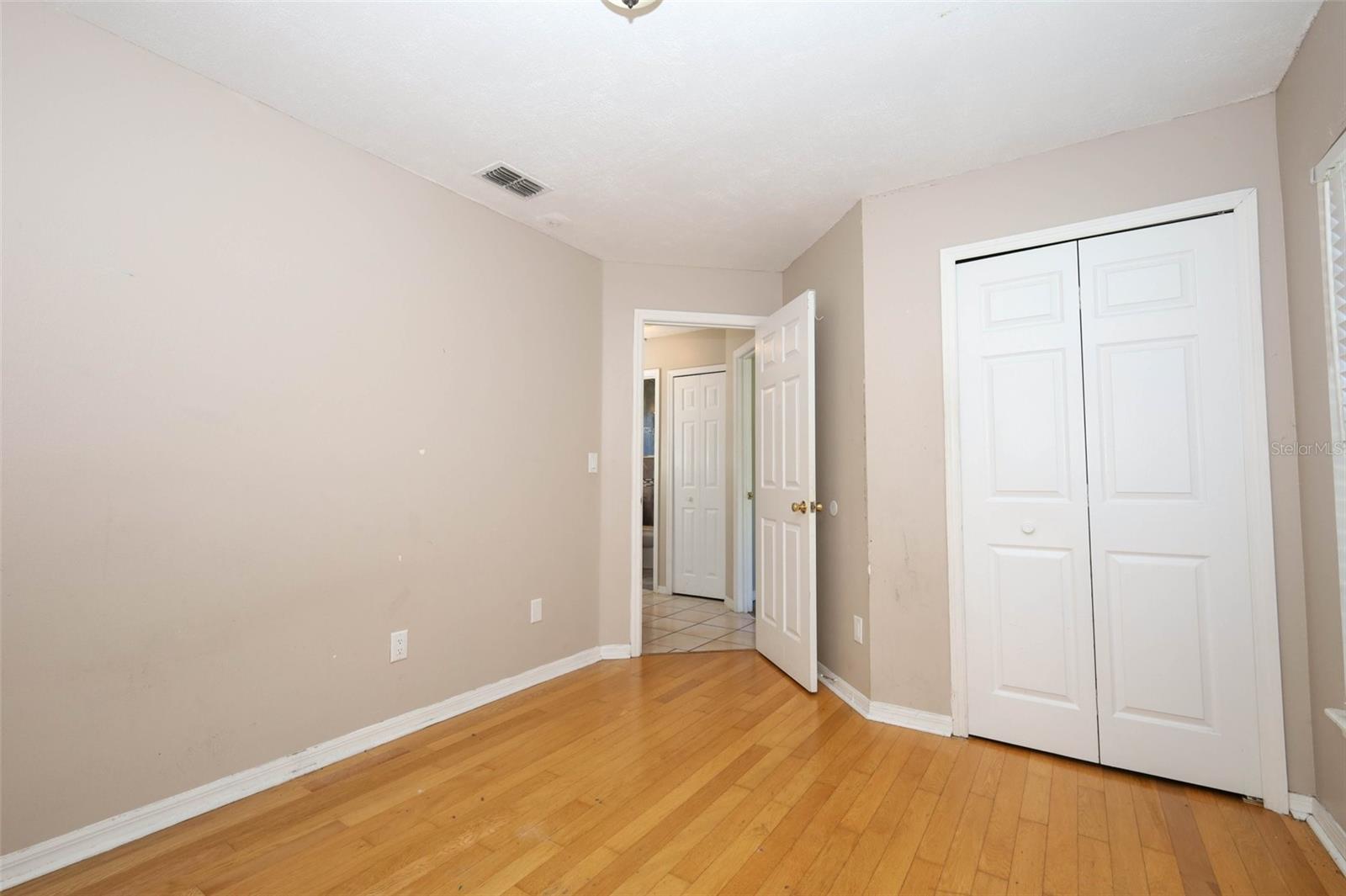 Image 27 of 42 For 7113 Ironwood Drive