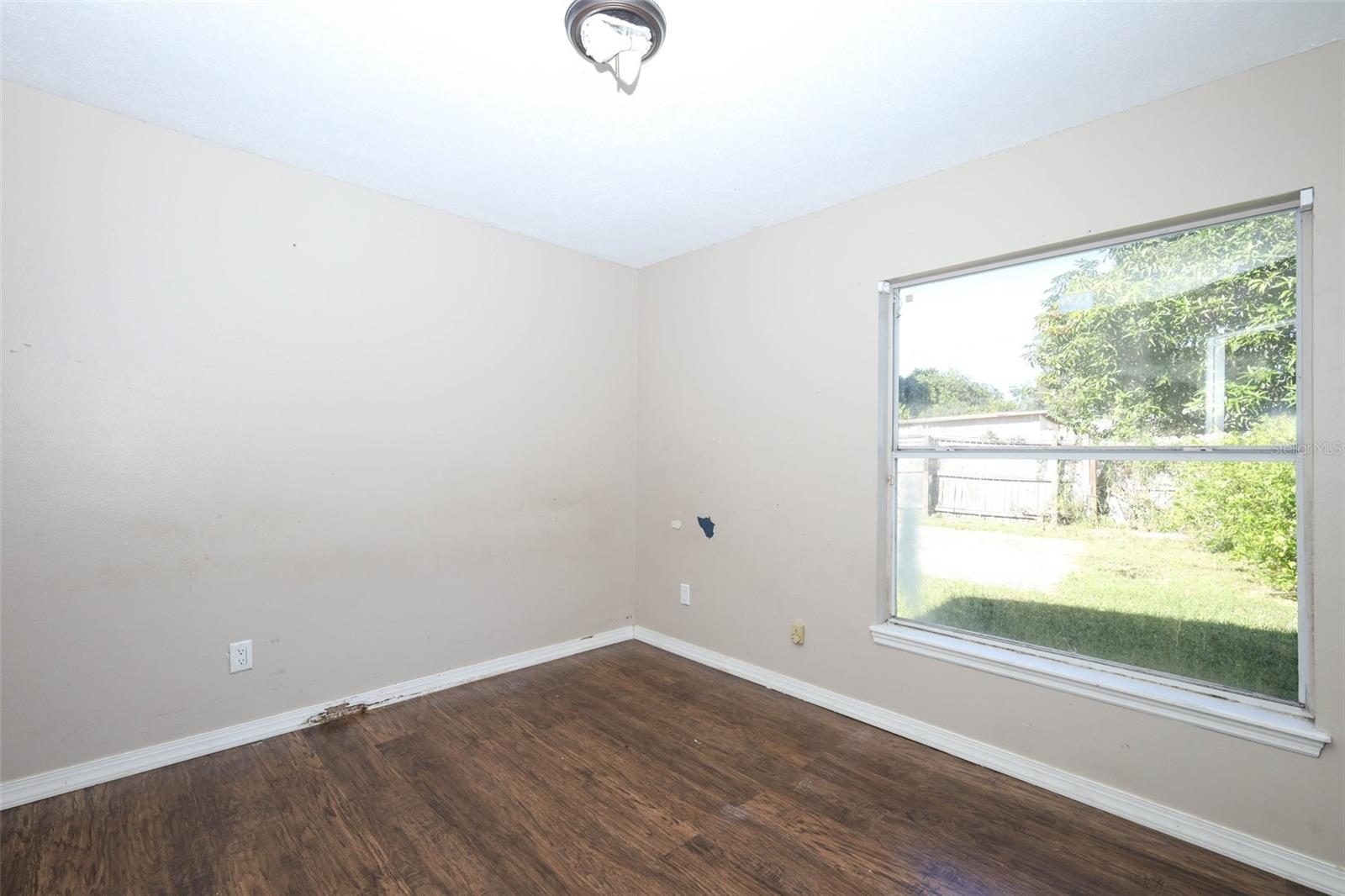 Image 28 of 42 For 7113 Ironwood Drive