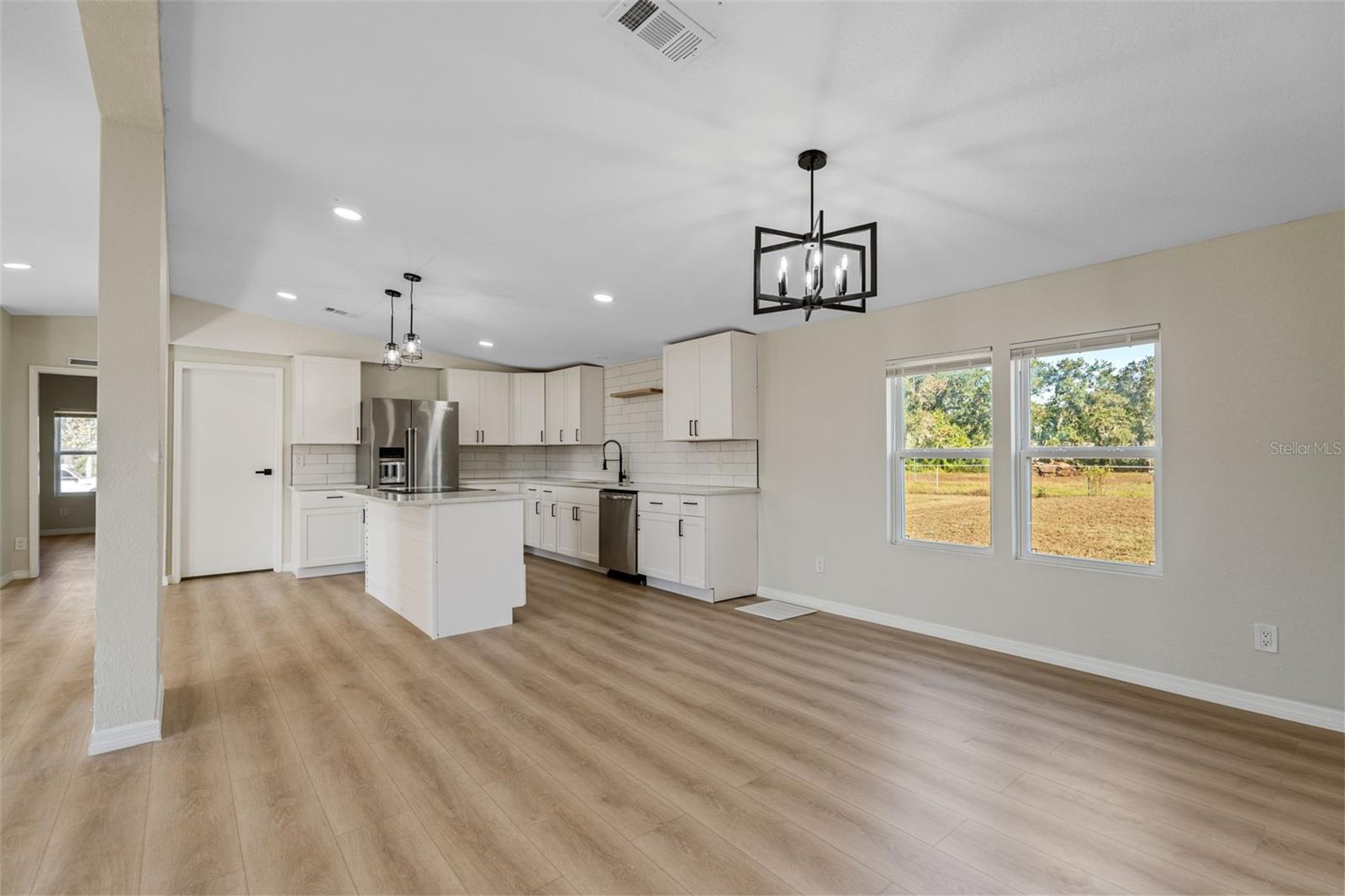 Image 13 of 31 For 4207 Ollie Road