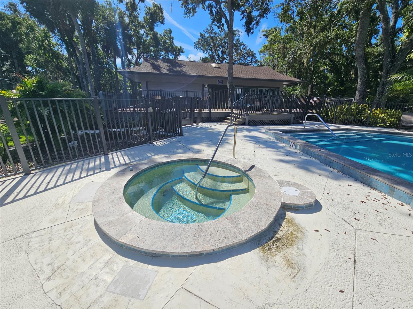 Image 32 of 38 For 1210 Cottonwood Trail 1-1