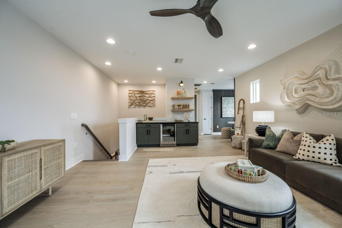 Image 12 of 13 For 432 Alberata Way