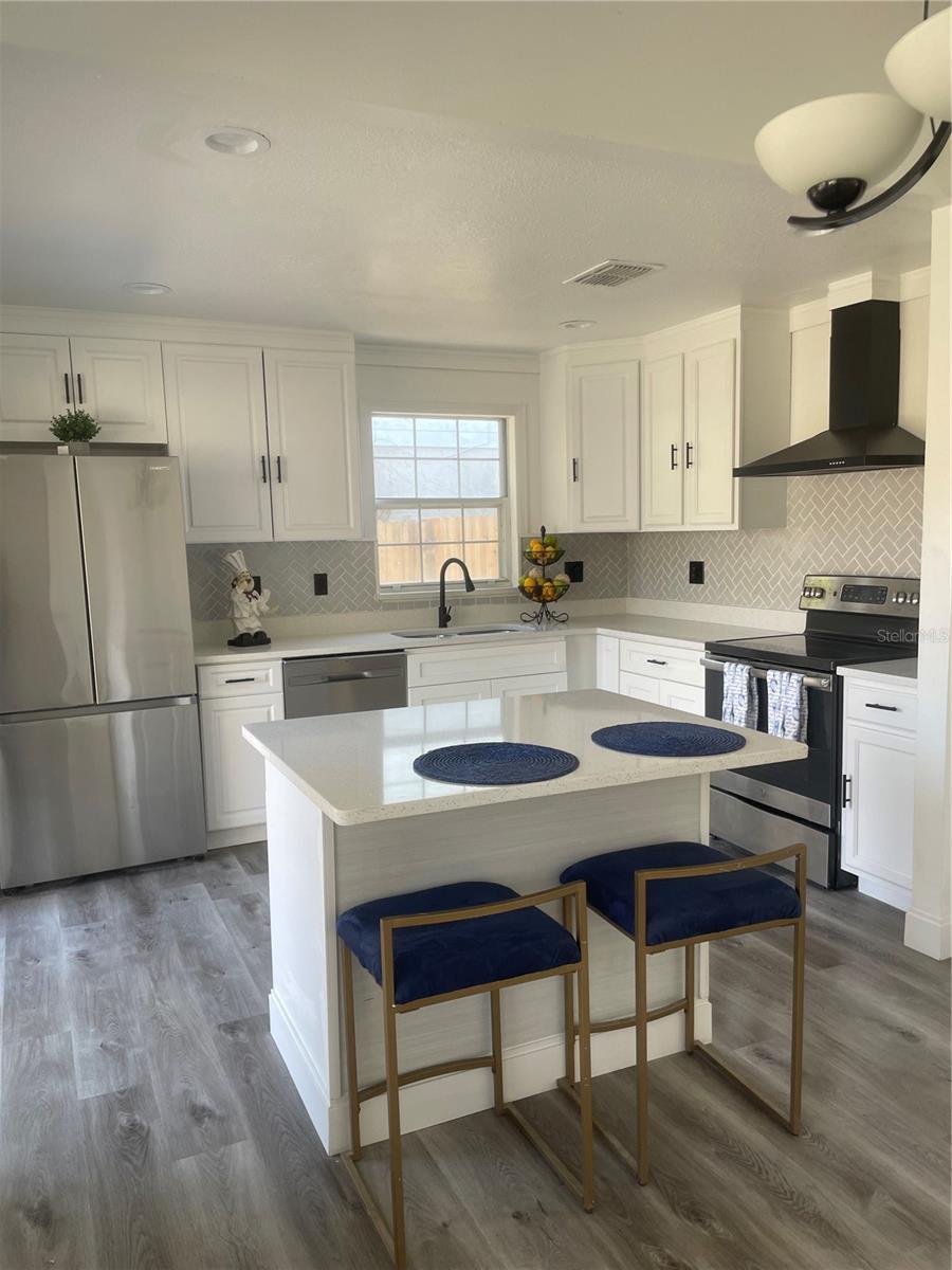 Image 4 of 7 For 4767 Lumberton Drive