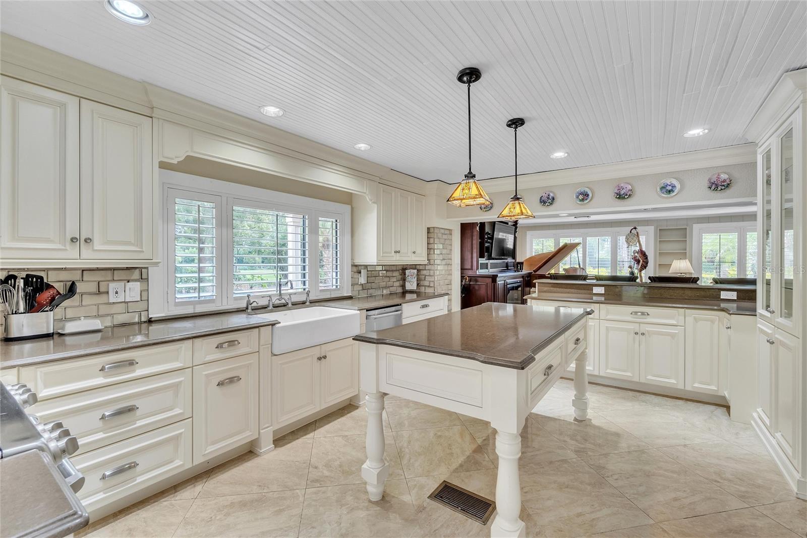 Image 12 of 65 For 3400 Ohio Avenue