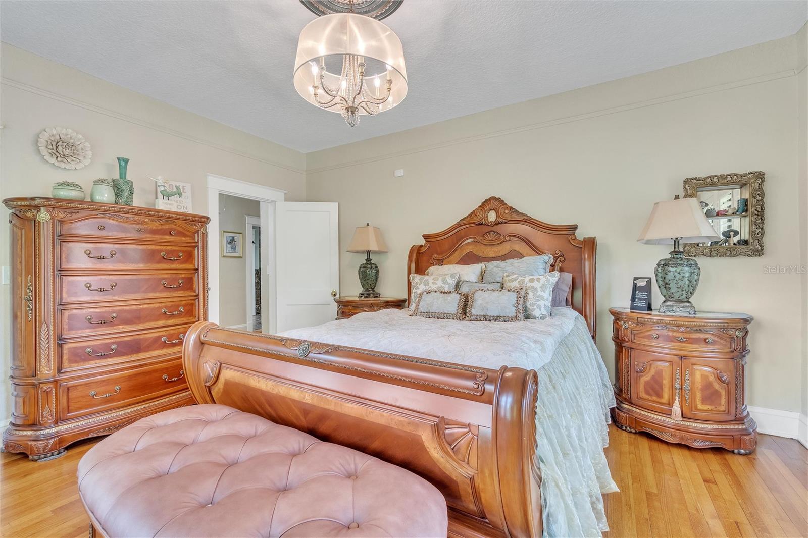 Image 27 of 65 For 3400 Ohio Avenue