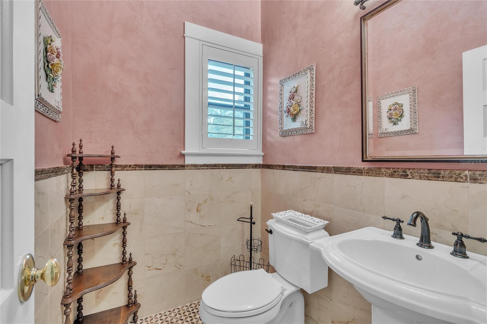 Image 35 of 65 For 3400 Ohio Avenue