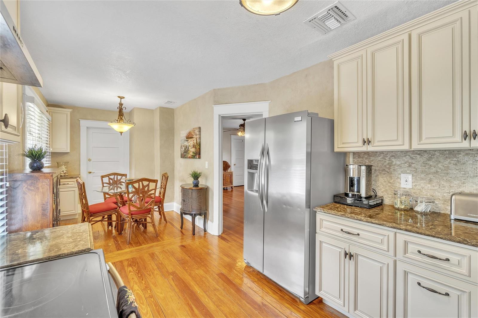 Image 46 of 65 For 3400 Ohio Avenue